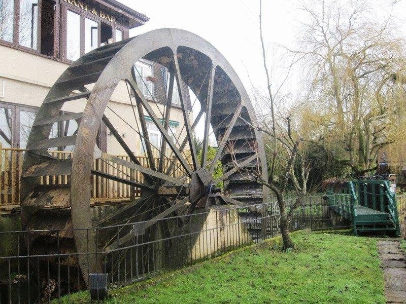 Old Mill Hotel & Lodge Bath Exterior photo